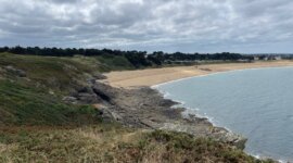 Rotspartij bij Naaktstrand Plage des Chevrets