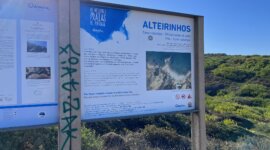Bebording op Naaktstrand Praia dos Alteirinhos