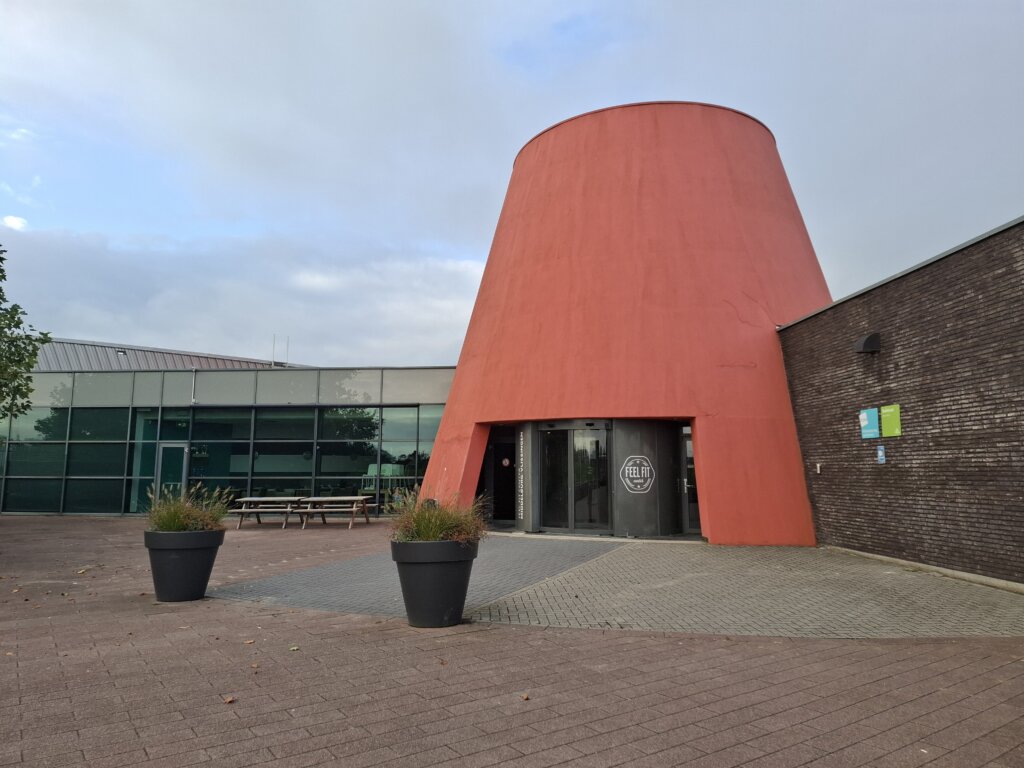 Entree van Feel Fit Center in Vlissingen