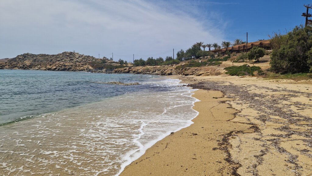 Naaktstrand Paraga Beach op Mykonos Griekenland
