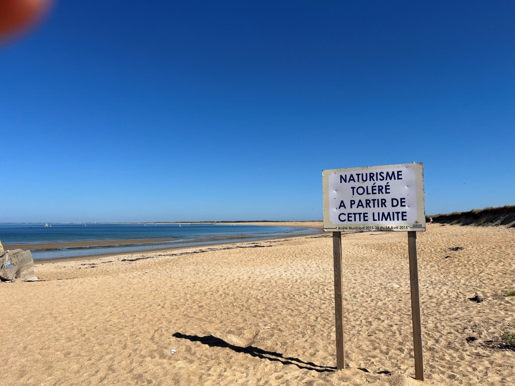 Naaktstrand bord Plage Naturiste Erdeven-Kerminihy