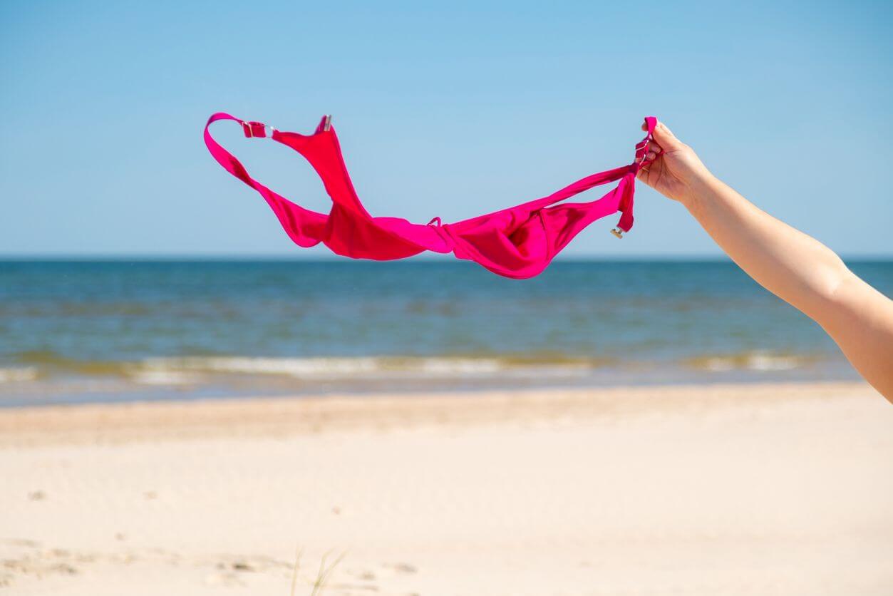 Blootkompas De Nationale Toplessdag Zonnen Zonder Topje Stranden 