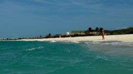 Naaktstrand Cayo Santa Maria heeft een turquoise zee