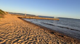 Naaktstrand Knähaken is een zandstrand