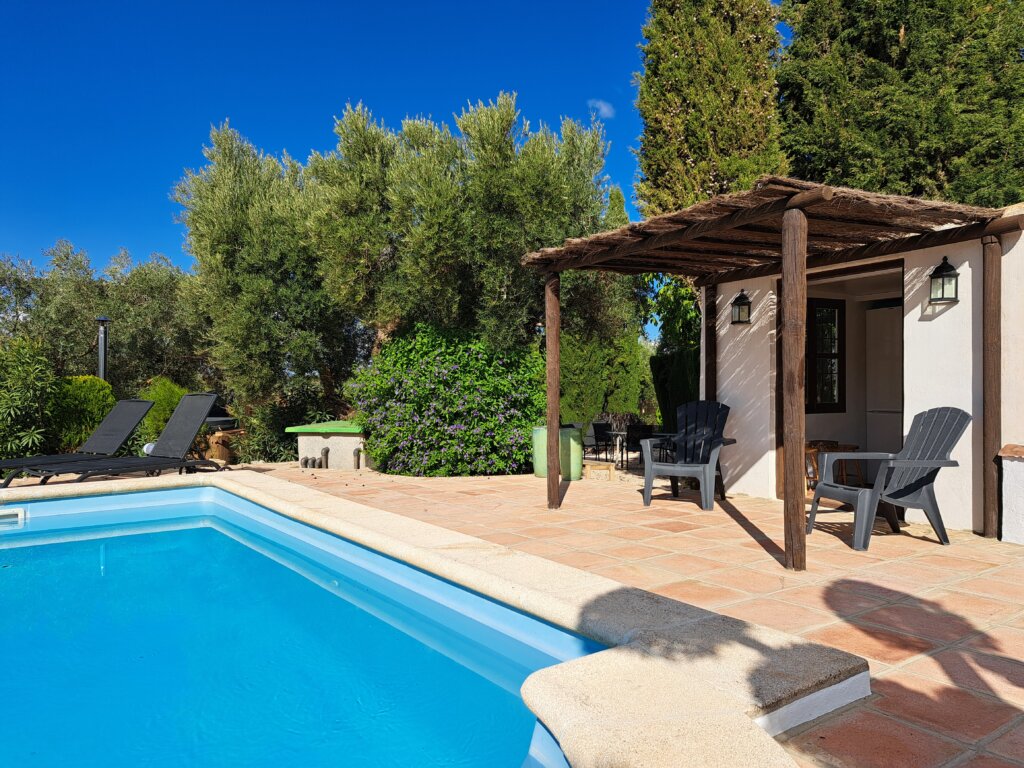 zwembad van naturisten accommodatie Finca Franca op BlootKompas!