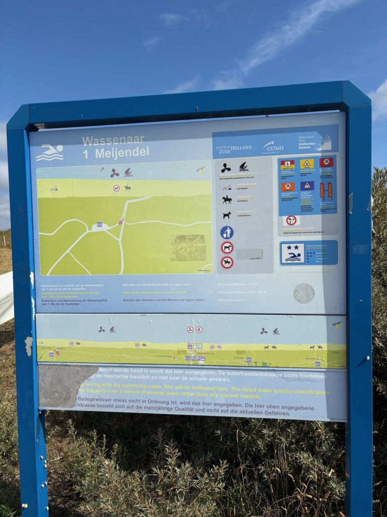 informatie bord op Naaktstrand Wassenaar 1 Meijendel