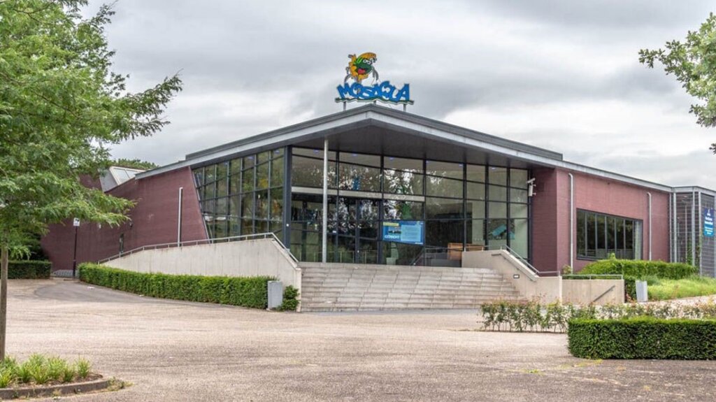 Naaktzwemmen bij Mosaqua